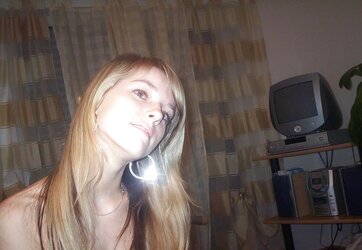 eighteen yo Nina from Erfurt