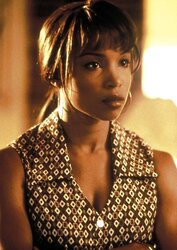 Elise Neal Ultimate Black Bevy