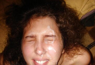 Student enjoys deep-throating and facials - N. C.