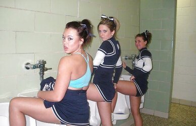 Cheerleaders Erotica 8 By twistedworlds