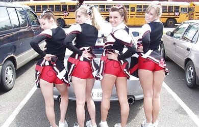 Cheerleaders Erotica 8 By twistedworlds