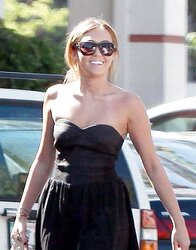 MILEY CYRUS HIGHLY SUPER HOT AND KILLER