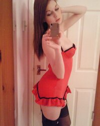 Ich in rot - Me in crimson
