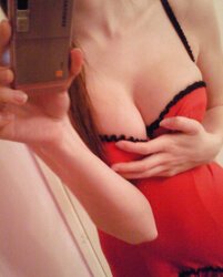 Ich in rot - Me in crimson
