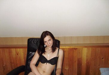 SILVIA - UBER-CUTE CZECH DAME II