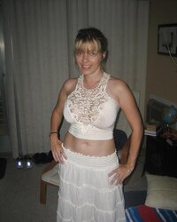 Chesty mature Lisa likes to conform her tormentor! Part