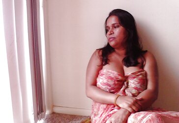 Indian Immense Jugs Mummy