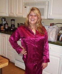 Satin mature