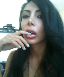LelaStar, SophieDee selfshots