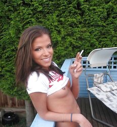 Smoken honies