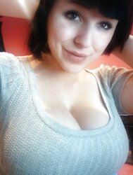 Random Huge-Boobed Gals V (brandon99)