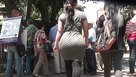 What a remarkable world it is - Backsides Galore