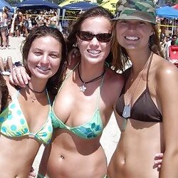 College Hoes V