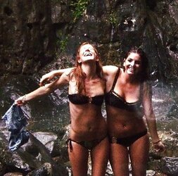 College Hoes V