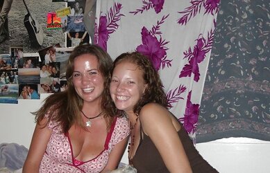 College Hoes V
