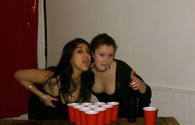 College Hoes V