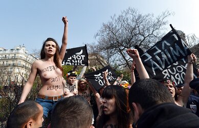 Femen 2013-04-04 Braless Jihad protest day