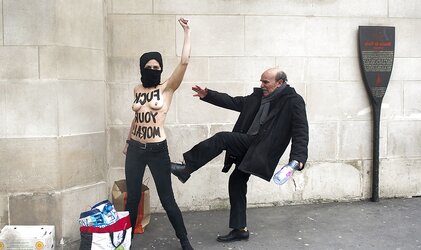 Femen 2013-04-04 Braless Jihad protest day