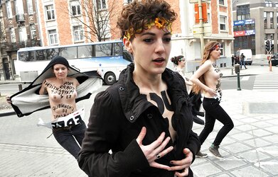 Femen 2013-04-04 Braless Jihad protest day