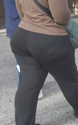 CANDID RUMP-SHOTS