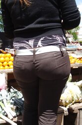 CANDID RUMP-SHOTS