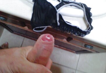 Another day of joy with Beckys undies