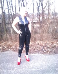 Gina White Februar