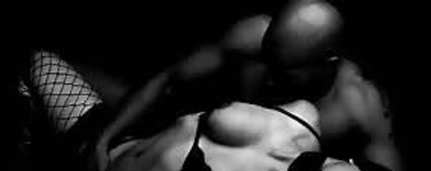 DOMINATION & SUBMISSION Snapshots-L