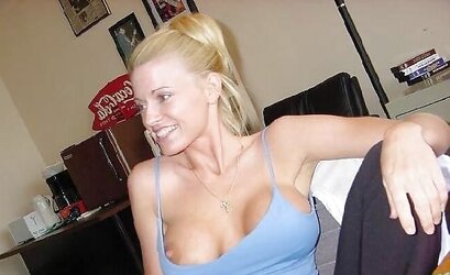 Luxurious Nipslip by Voyeur TROC