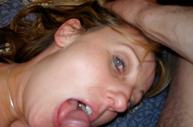 More Deep Throating Of Beef Whistle