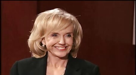 Conservative Jan Brewer gives me a meatpipe