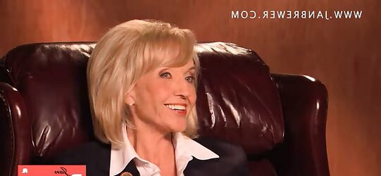 Conservative Jan Brewer gives me a meatpipe