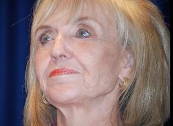 Conservative Jan Brewer gives me a meatpipe