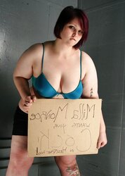 Spectacular PLUMPER Milla Monroe