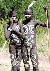 Africa folks drill ladies