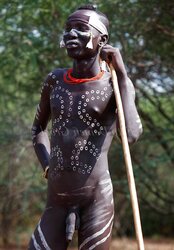 Africa folks drill ladies