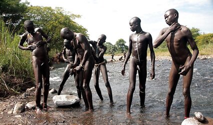 Africa folks drill ladies