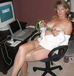 Granies and matures in pantyhose