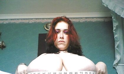 Jugs Hooters Stellar Lady