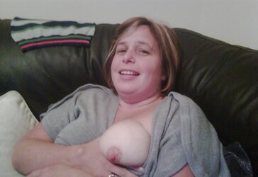 UK mummy Cockslut Angie C pt