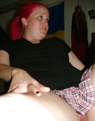 Ex-Wifey Stretching her gams (flashing her ginormous puss lips)