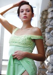 SWEETIE IN GREEN