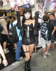 Honeys of Comic Con