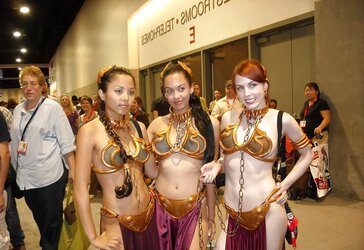 Honeys of Comic Con