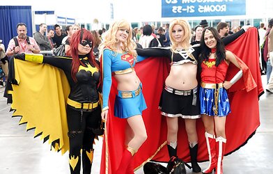 Honeys of Comic Con