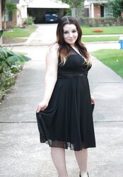 Nice Chubby Dame Part