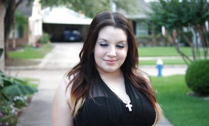 Nice Chubby Dame Part