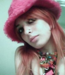 Diana Emo Les teenager