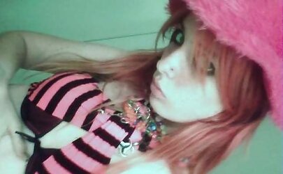 Diana Emo Les teenager