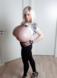 STUNNER FROM HAMBURG, GERMANY WITH INCREDIBLE TITTIES 04 C5M